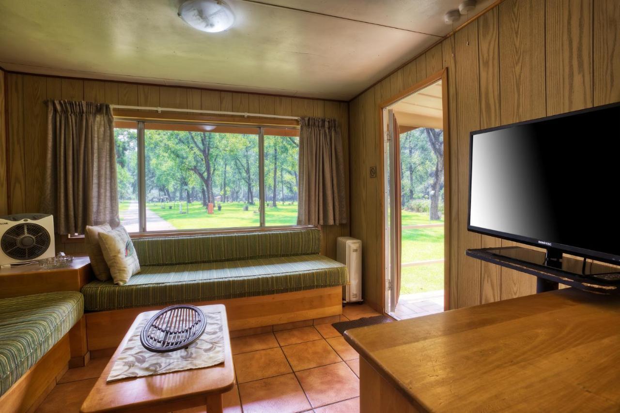Merry Pebbles Resort Sabie Extérieur photo